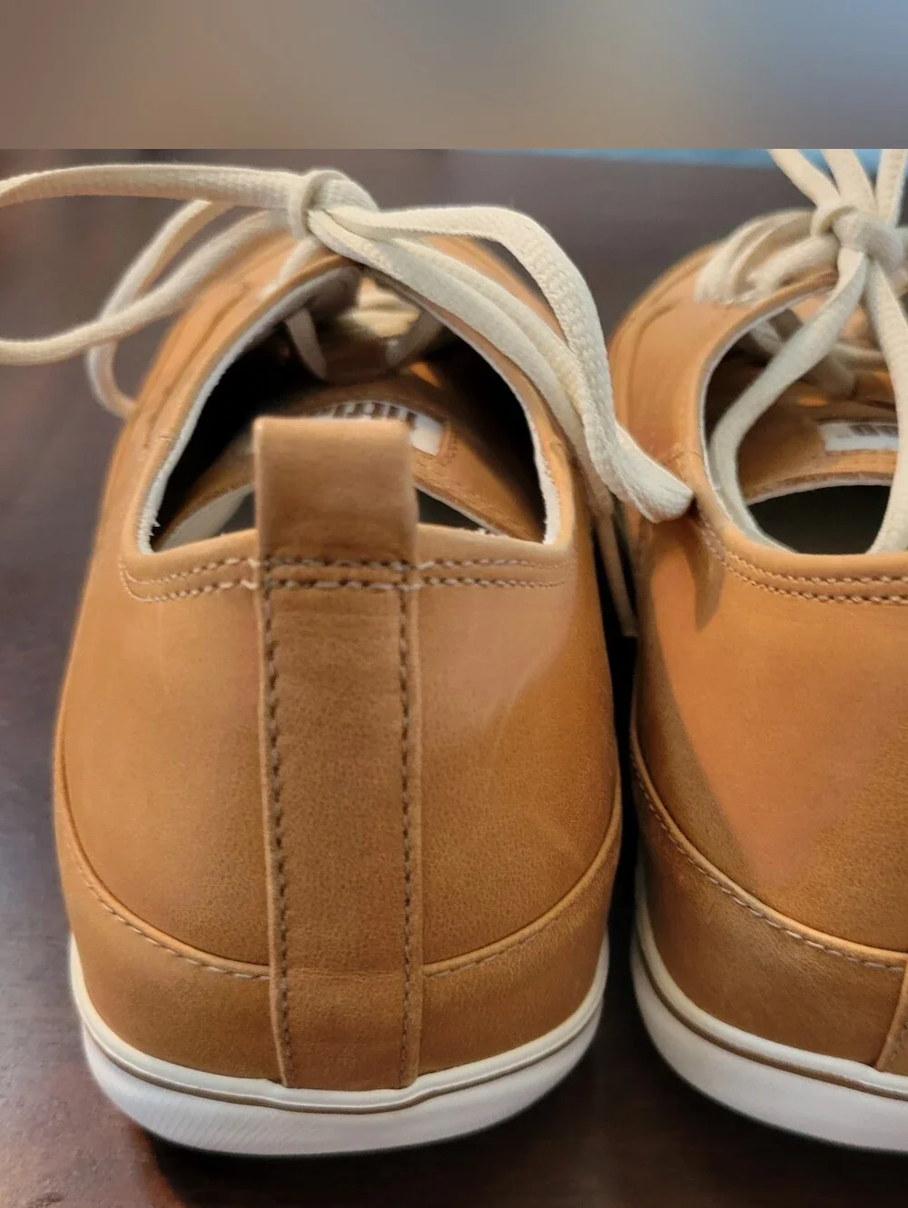 Fit Flop NWT Casual Tan Women's Lace-Up Sneakers W Great Support Ladies Size 9